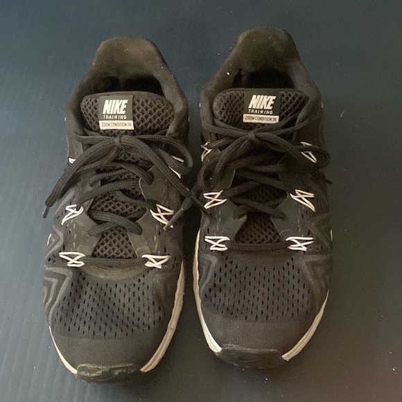 Nike Zoom Condition TR runners. Women’s size 9 - Picture 4 of 4